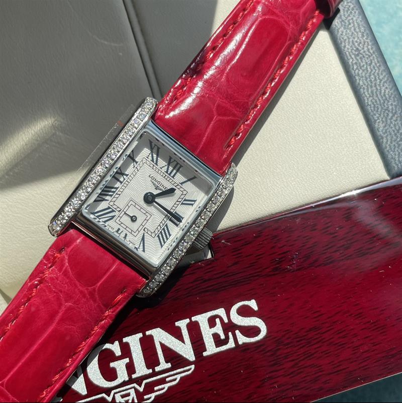 202457162232223 1000